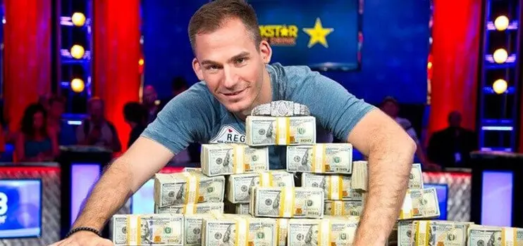 Джастин Бономо