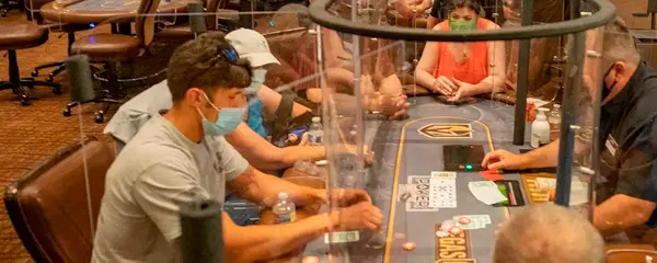 Live-poker-returns-to-Las-Vegas_1_1 Live-poker-returns-to-Las-Vegas_1_1