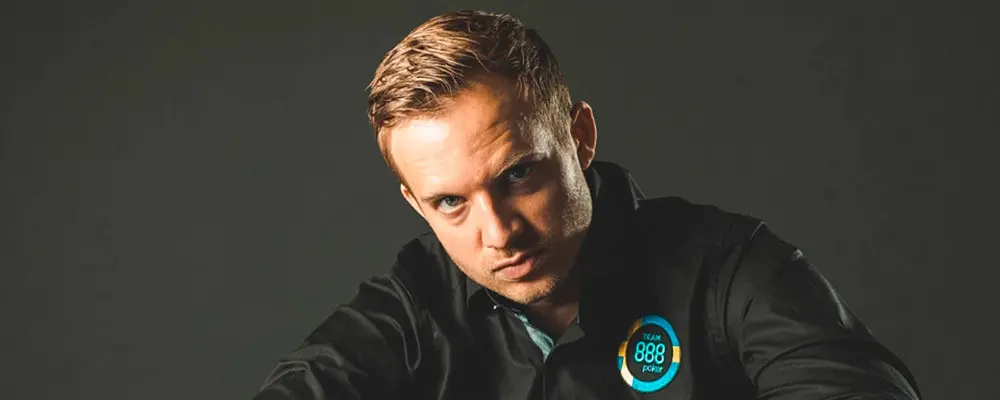 Martin-Jacobson-left-888poker-Team_1 Martin-Jacobson-left-888poker-Team_1