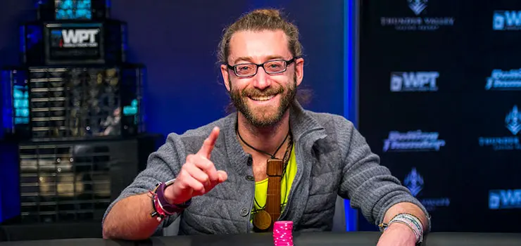 Андрес Книп на финальном столе MEWpt Rolling Thunder 